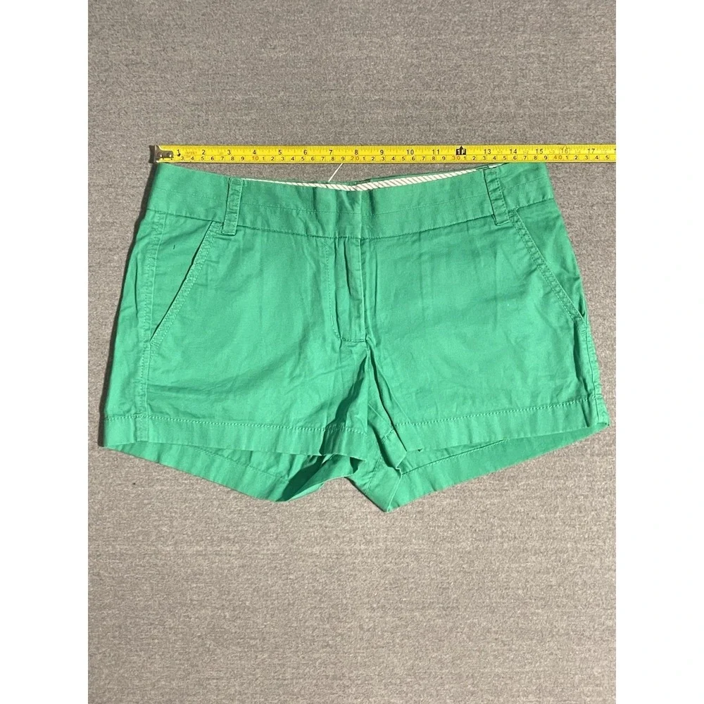J.Crew Chino Broken In Green Shorts Womens Size 2 Preppy Casual Summer Classic